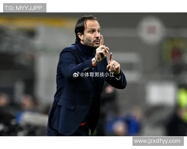 足球明星背后的故事与声音交织的独特采访体验 足球明星背后的故事与声音交织的独特采访体验