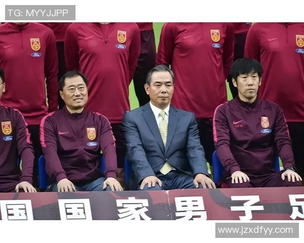 中国足球明星的崛起与影响力探讨:从职业生涯到国家荣誉的全景分析 中国足球明星的崛起与影响力探讨:从职业生涯到国家荣誉的全景分析